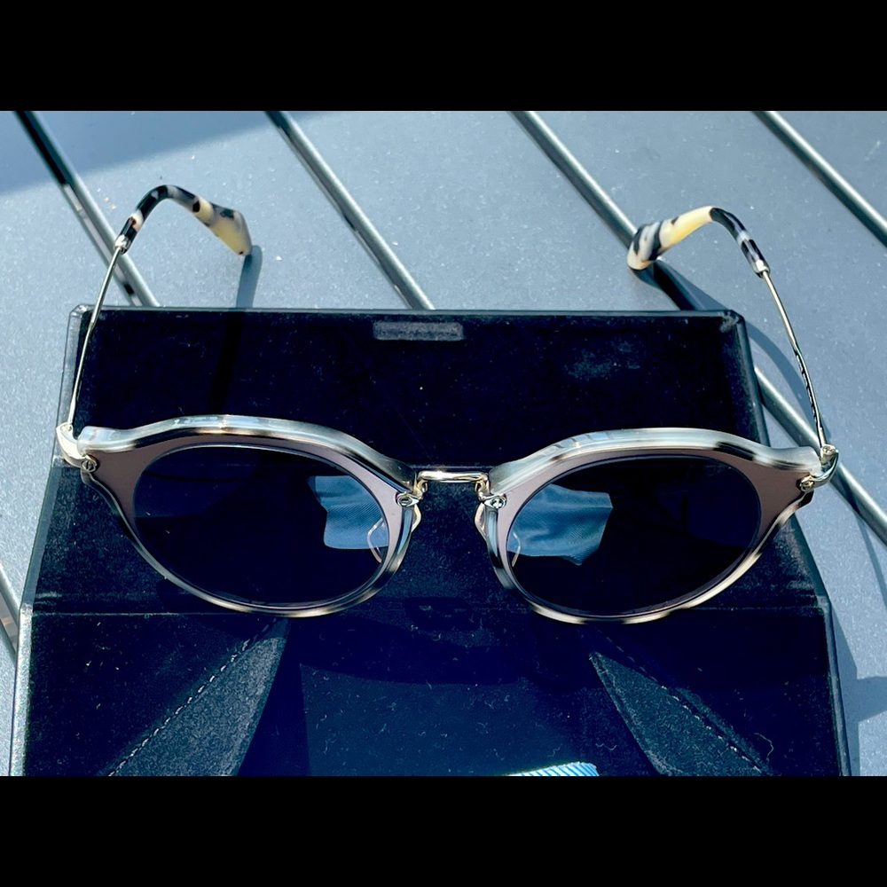 Miu miu SMU51S
